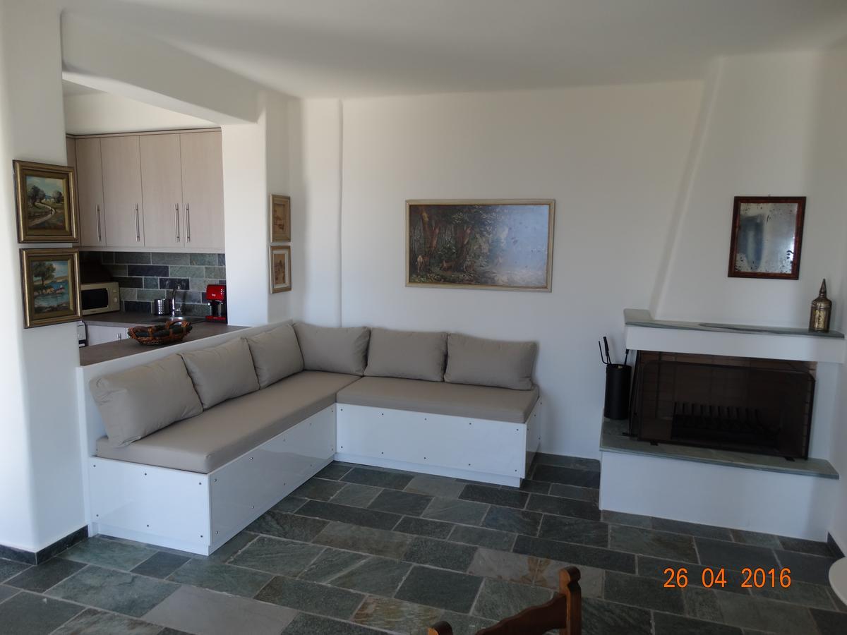 Balkonikarystos Apartment Ngoại thất bức ảnh